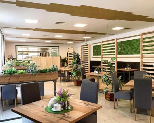 Hotel - Restauracja "Sloneczna" Ярочин Екстериор снимка